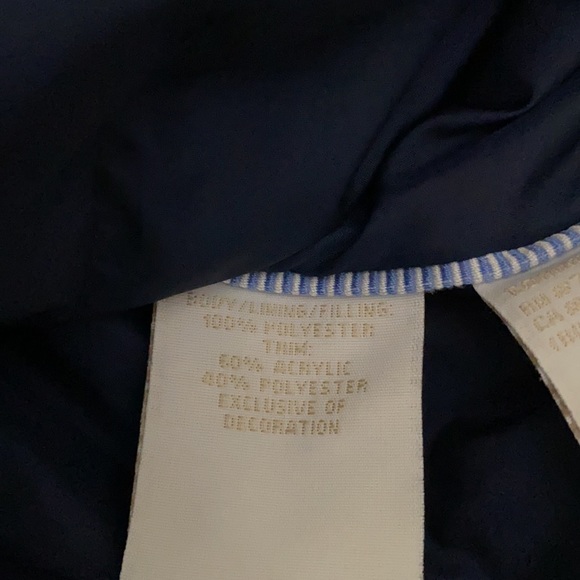 Tommy Hilfiger Blue Coat with Faux Fur Trim. Metal Clasps, Full Zip. Size MD - Picture 8 of 8